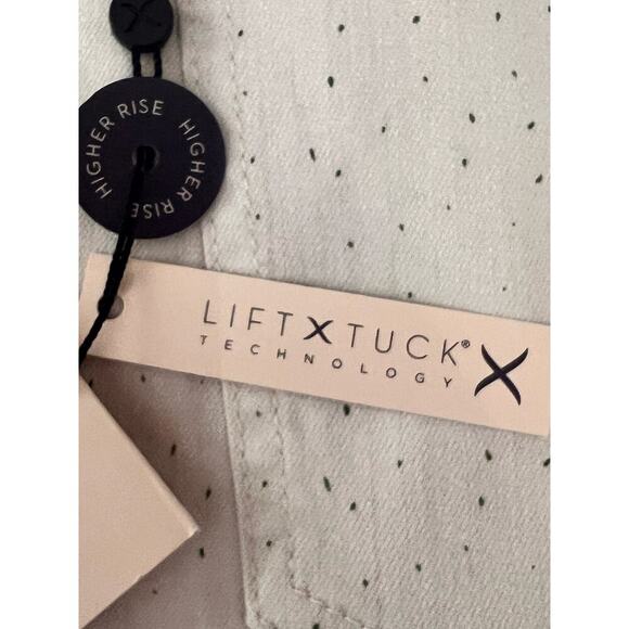 NYDJ Women's High Rise A-line Palm Tree Shorts NEW Size 4 Lift Tuck Technology - Picture 6 of 13